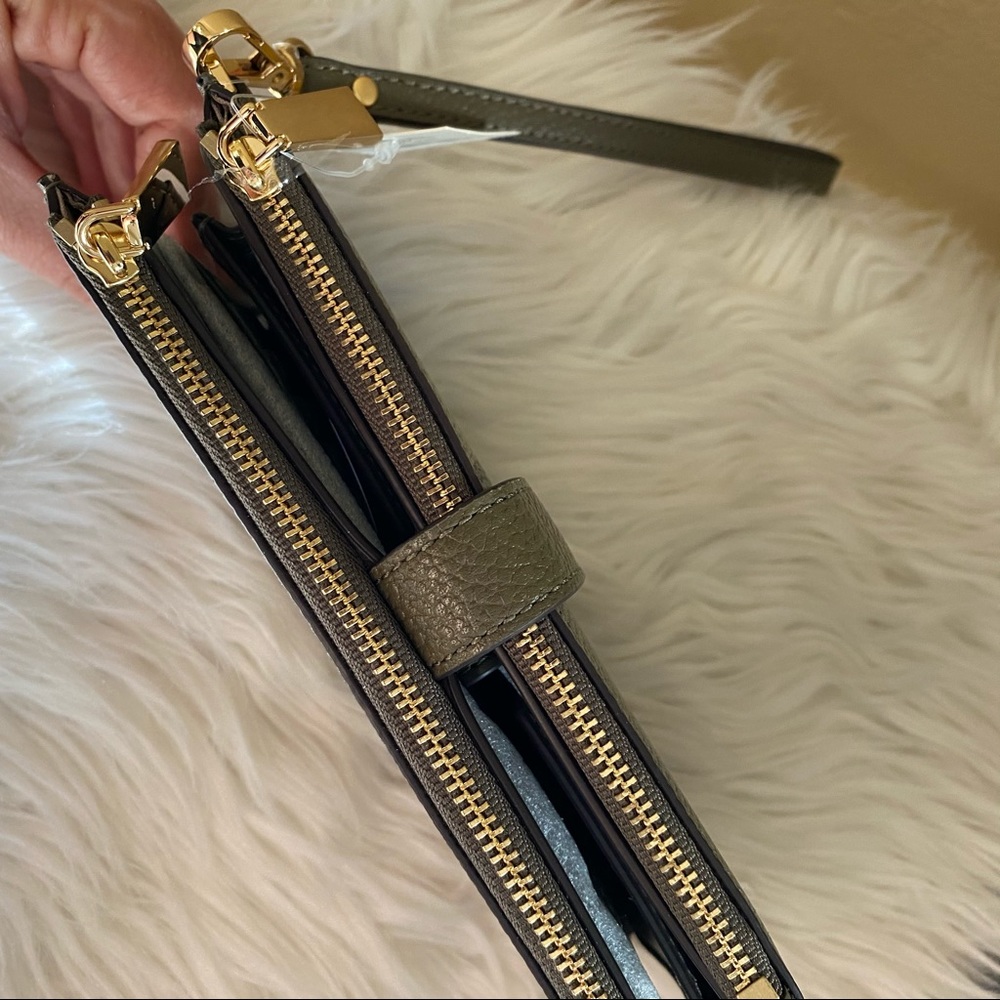 Michael Kors jet set travel double zipper wallet wristlet - Picture 4 of 7